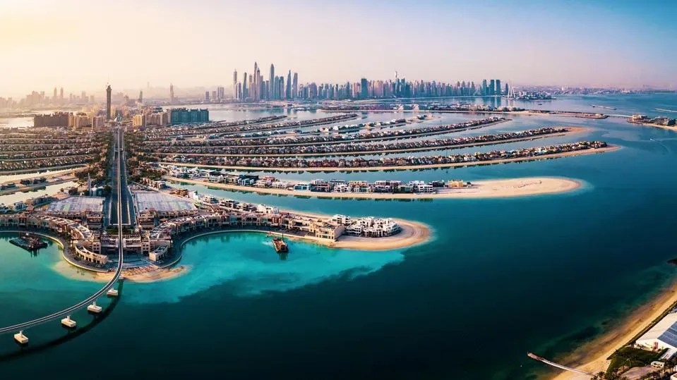 Dubai’s Dynamic Real Estate Market: A Hotspot for Lucrative Job&nbsp;Opportunities