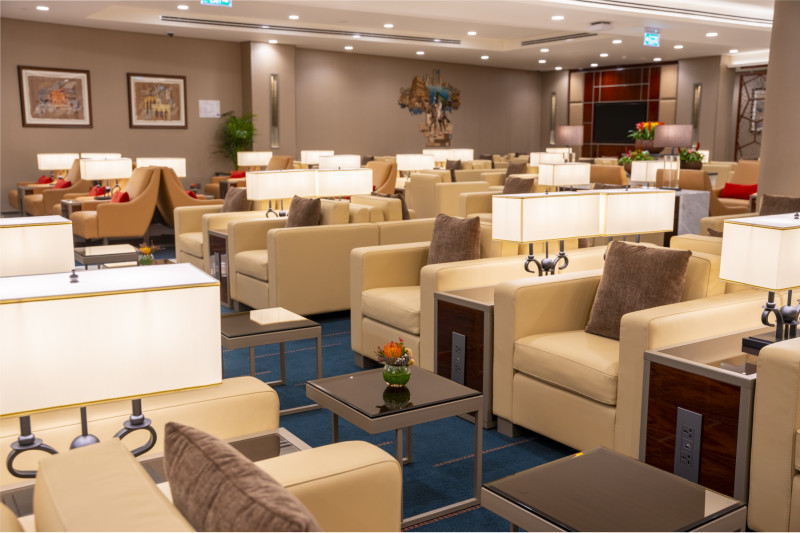 emirates lounge Jeddah Airport
