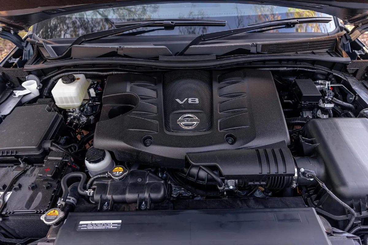 nissan patrol 2024 v8