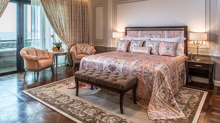 Palazzo Versace Dubai Hotel Returns to Auction at Dh1.1 Billion Base&nbsp;Price