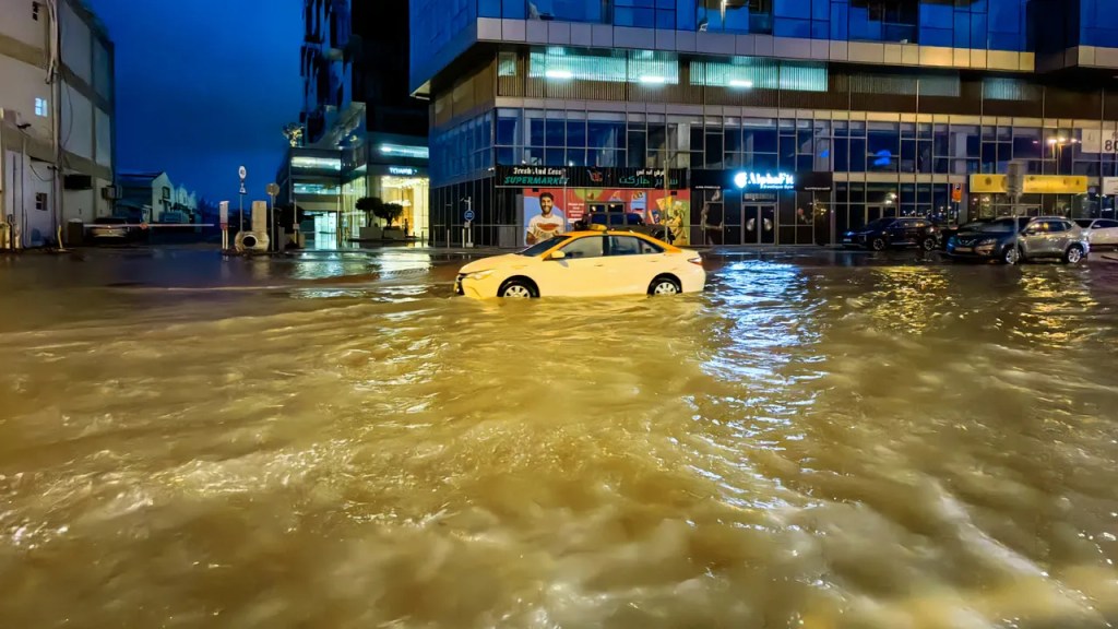 Dubai Retailers Face Insurance Claim Delays After 2024&nbsp;Floods