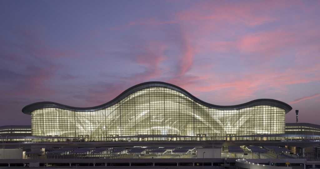 Zayed International Airport’s Northern Runway Reopens Early: Boosting Abu Dhabi&nbsp;Aviation