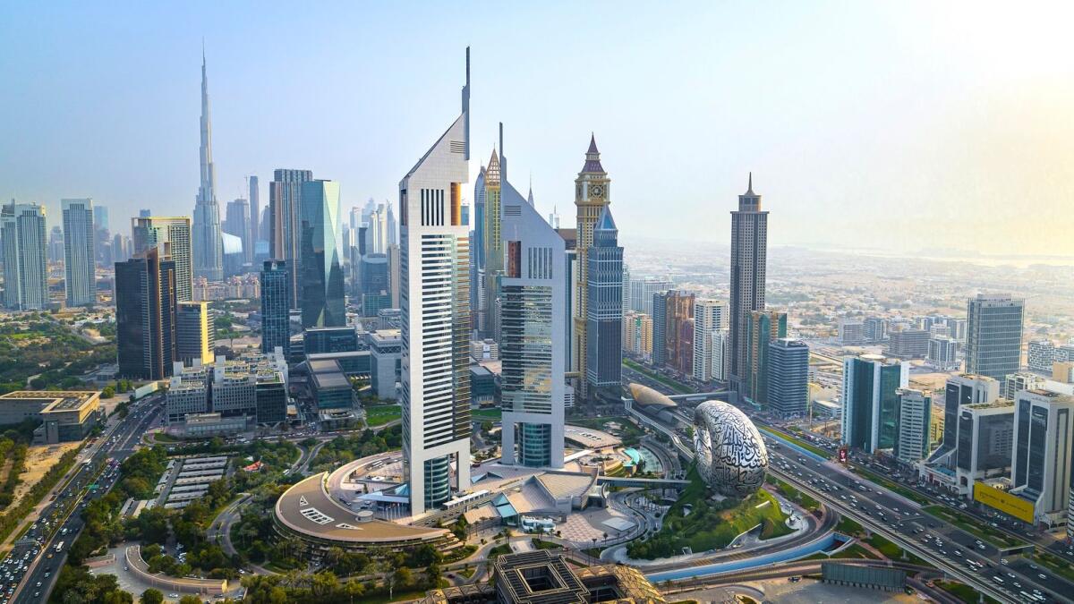 Dubai D33