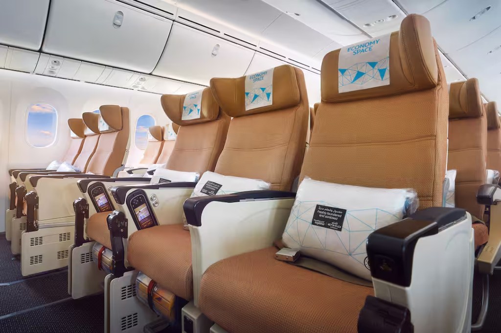 a380 etihad Economy Smart Seats