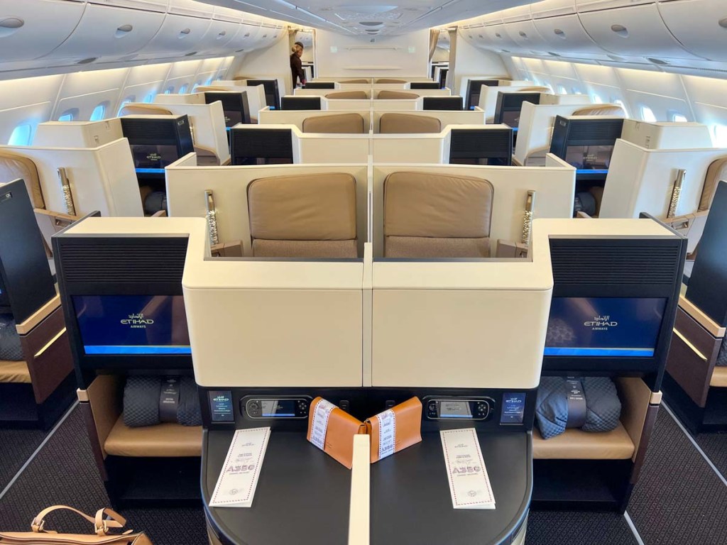 a380 etihad Business Studios