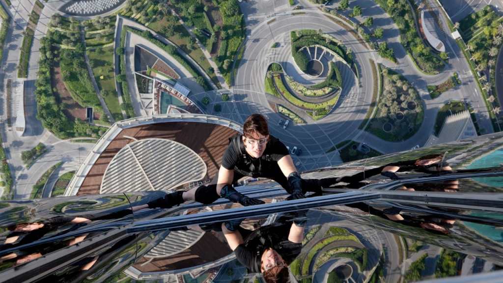 Tom Cruise, Mission Impossible Scene - Burj Khalifa