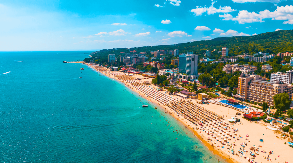 Wizz Air Abu Dhabi Launches Direct Flights to Varna from AED 279 | 2025