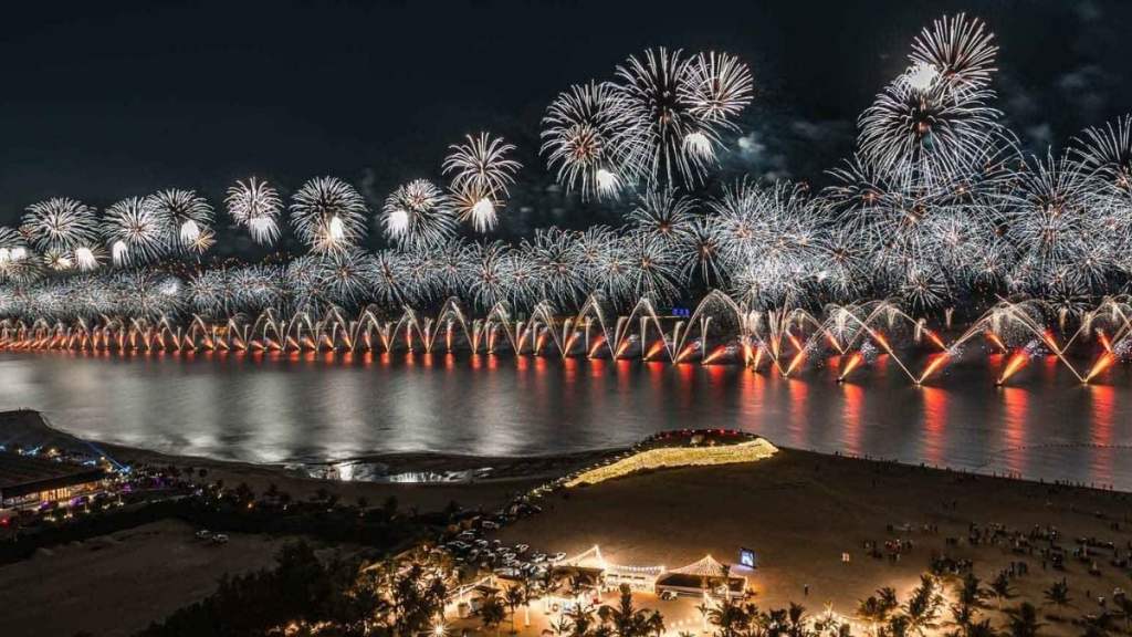 RAK NYE Festival 2024: Free Fireworks, Live Music & Family Activities |&nbsp;JobXDubai