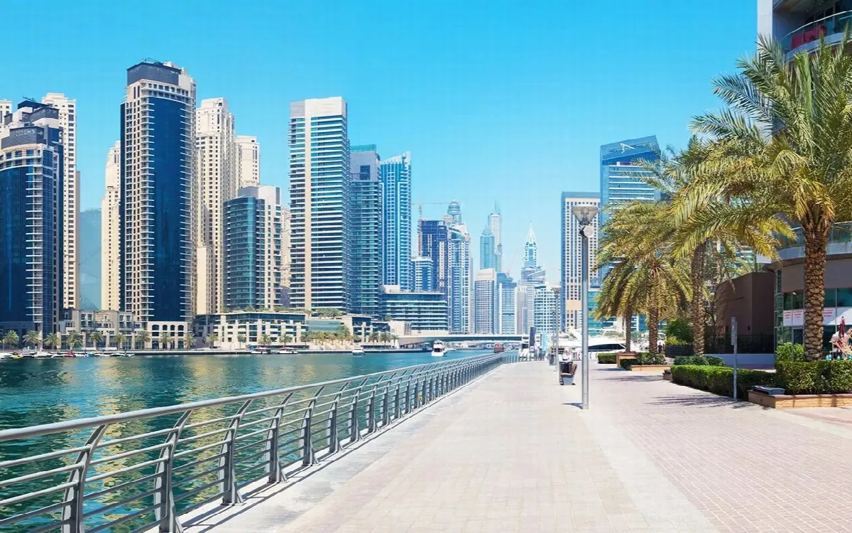 Dubai Marina Walk