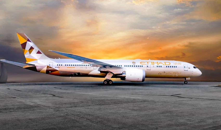 Etihad Airways Triples Abu Dhabi-Moscow Flights: Service Expands to 21 Weekly