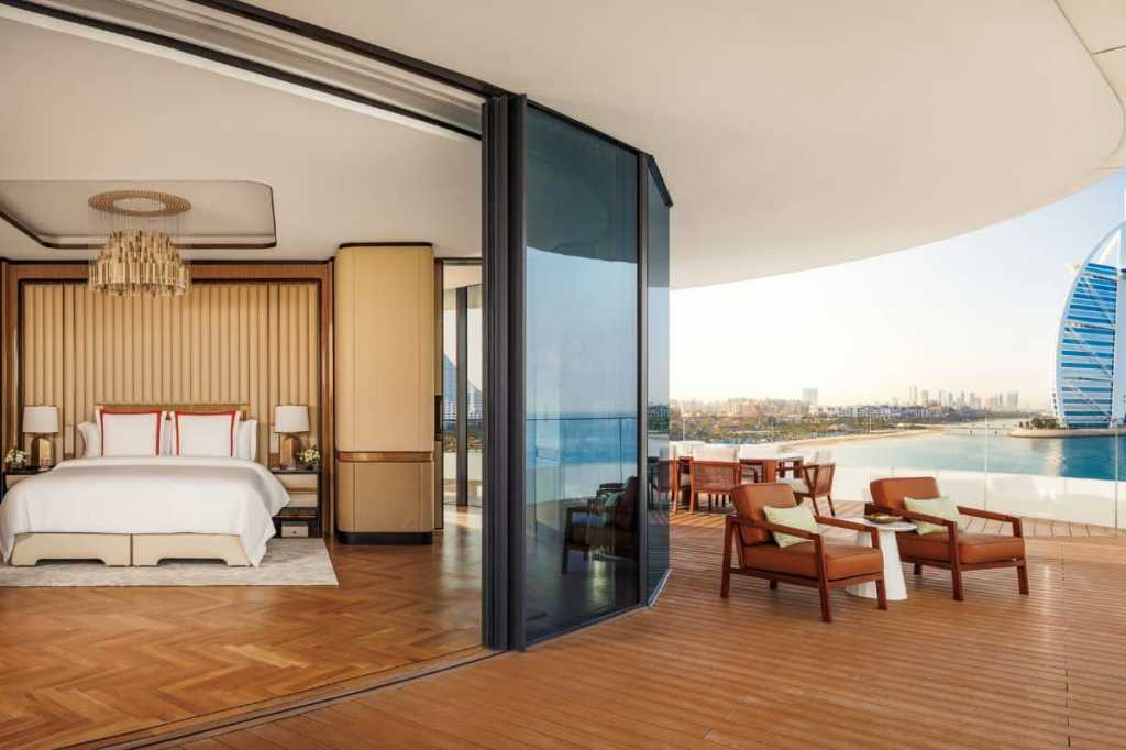 Jumeirah Marsa Al Arab Opens: Dubai's Super Yacht-Inspired Luxury Resort | JobXDubai
