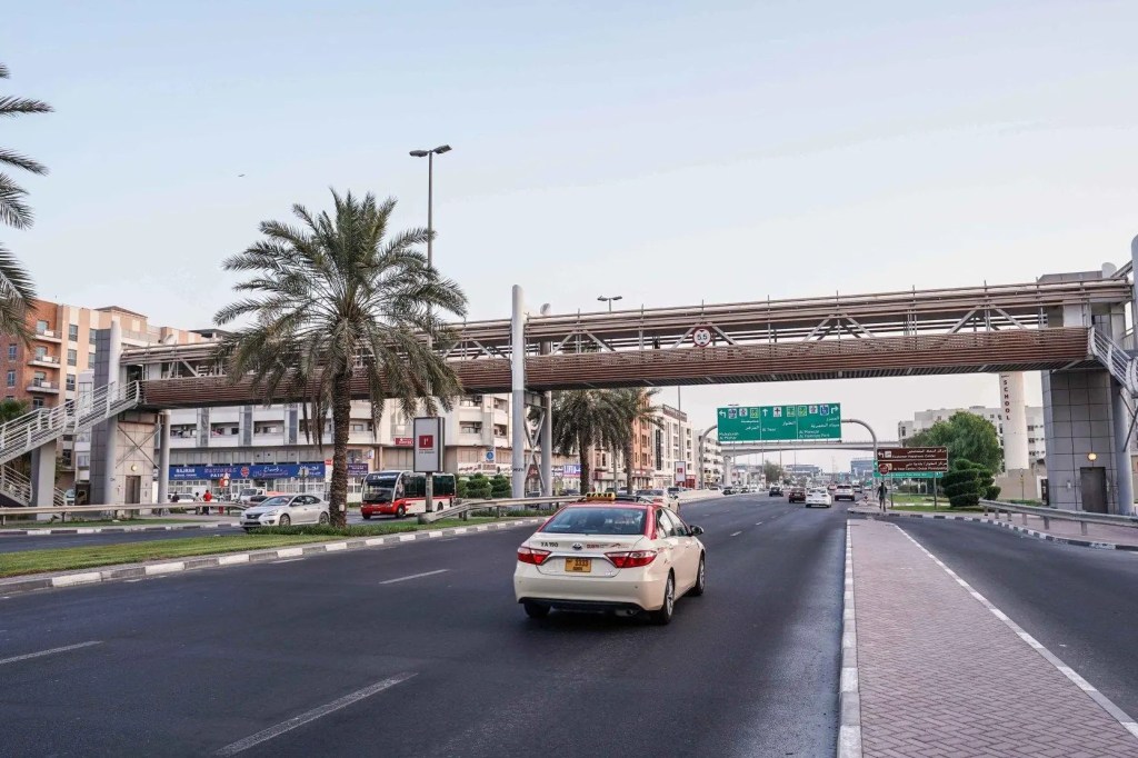 New UAE Traffic Laws: Experts Call for Police Patrols and Better Infrastructure