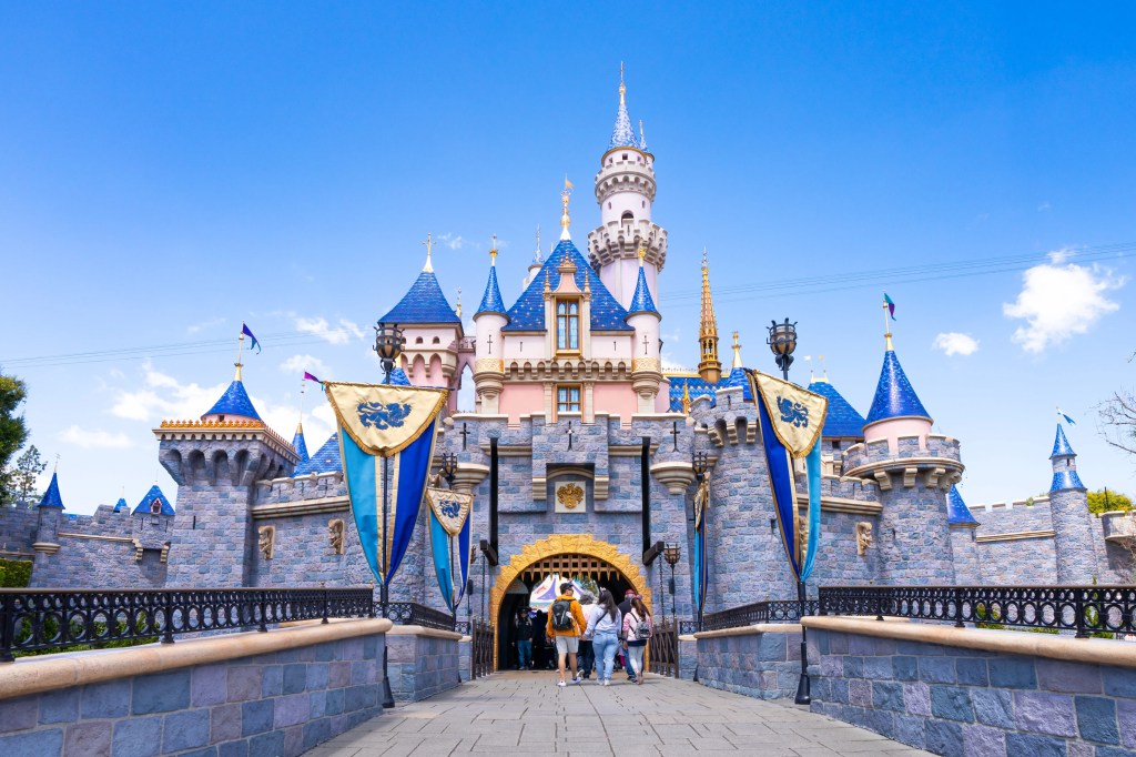 Disneyland Abu Dhabi