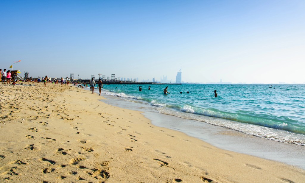 Is Kite Beach in Dubai Free? Complete Guide to Costs, Access & Activities&nbsp;2025